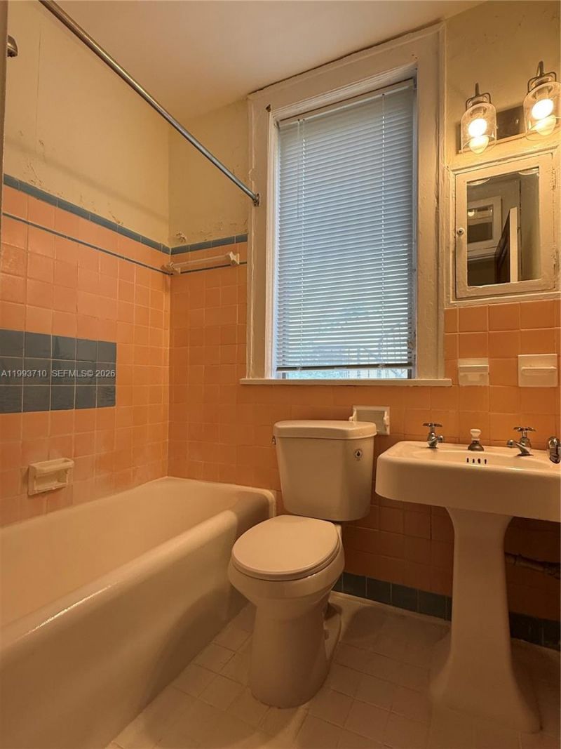 1361 Meridian Ave, Unit 4, Miami Beach, FL 33139 Photo