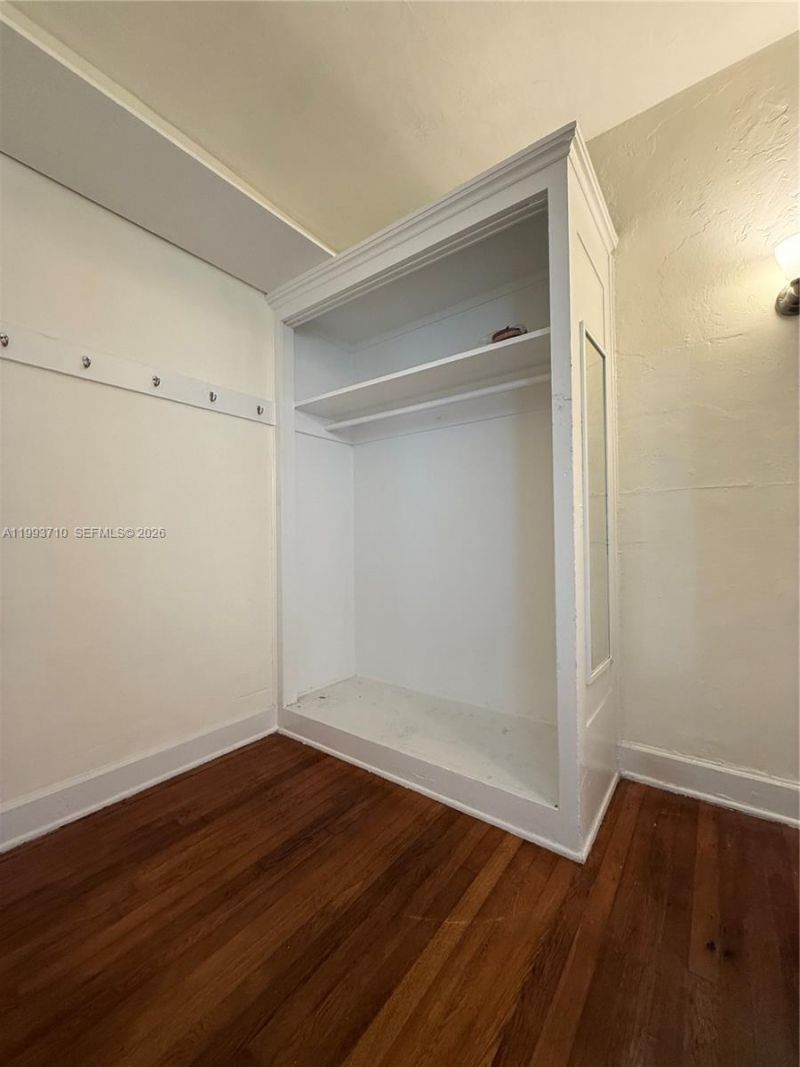 1361 Meridian Ave, Unit 4, Miami Beach, FL 33139 Photo