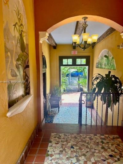1361 Meridian Ave, Unit 4, Miami Beach, FL 33139 Photo
