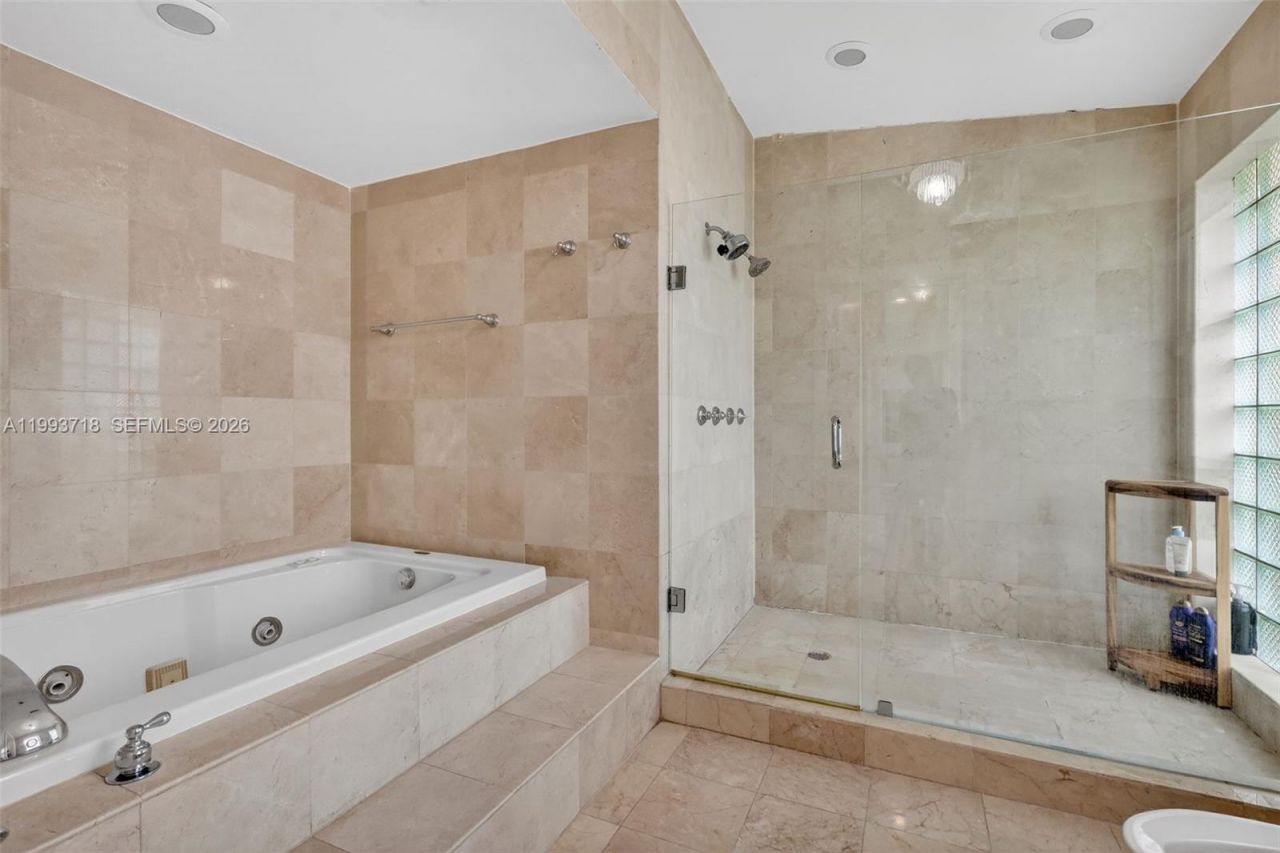 3258 Riviera Dr , Coral Gables, FL 33134 Photo