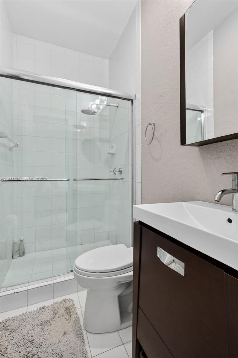 3258 Riviera Dr , Coral Gables, FL 33134 Photo