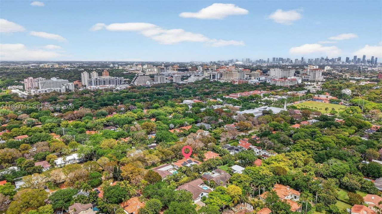 3258 Riviera Dr , Coral Gables, FL 33134 Photo