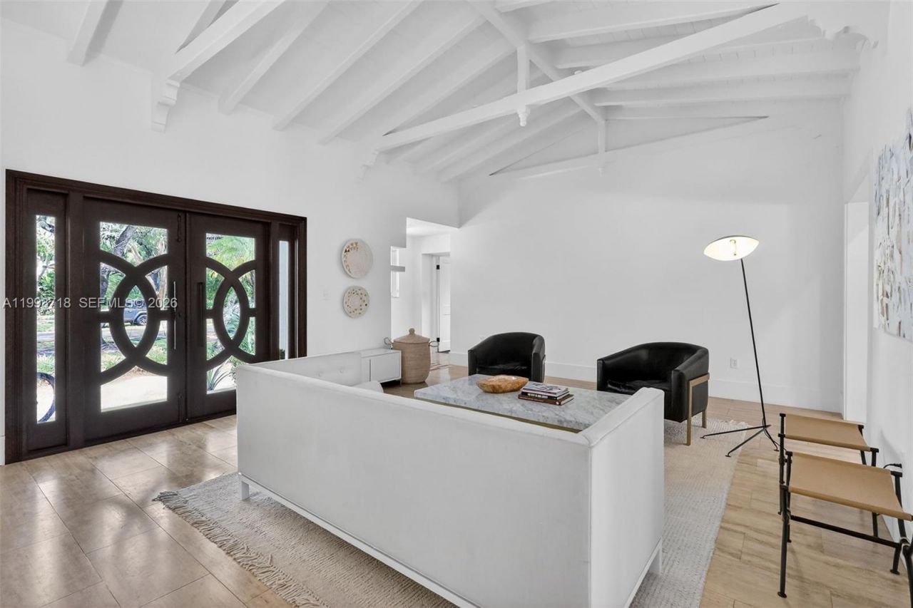 3258 Riviera Dr , Coral Gables, FL 33134 Photo