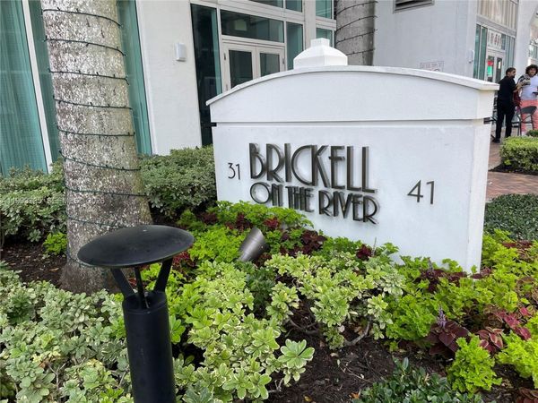 31 SE 5th St, Unit 2805, Miami, FL 33131