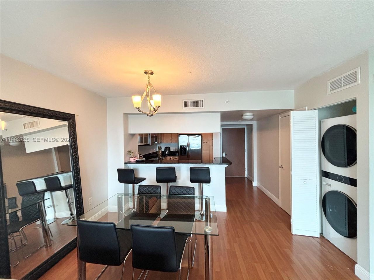 31 SE 5th St, Unit 2805, Miami, FL 33131 Photo