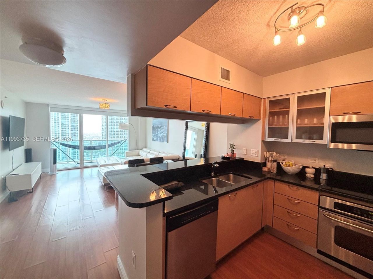 31 SE 5th St, Unit 2805, Miami, FL 33131 Photo