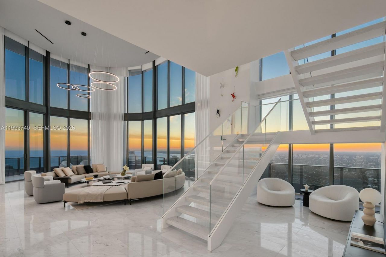 1000 Brickell Plz, Unit UPH6202, Miami, FL 33131 Photo