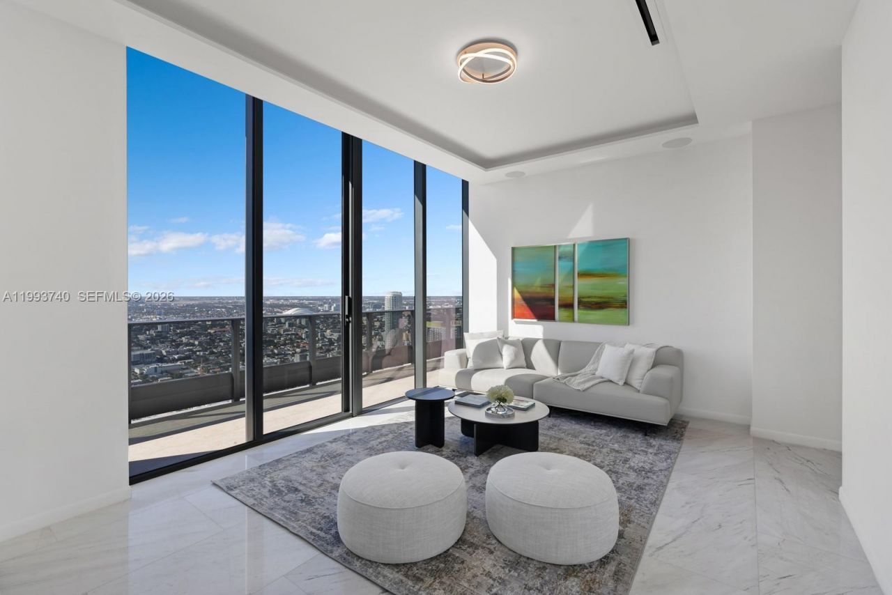 1000 Brickell Plz, Unit UPH6202, Miami, FL 33131 Photo