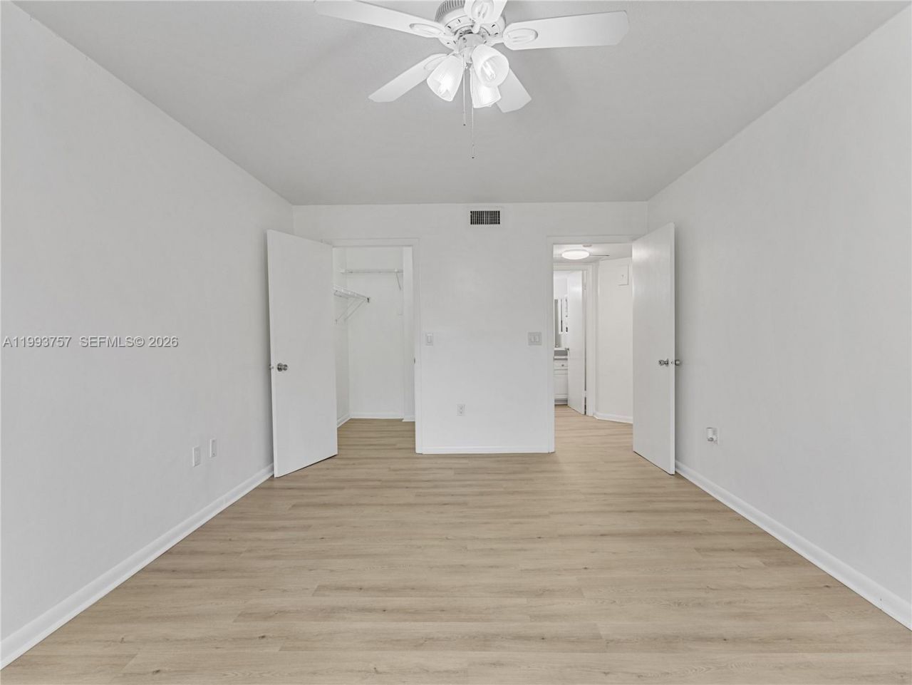 8343 Lake Dr , Unit 205, Doral, FL 33166 Photo