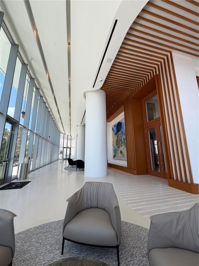 175 SE 25th Rd , Unit 2101, Miami, FL 33129 Photo