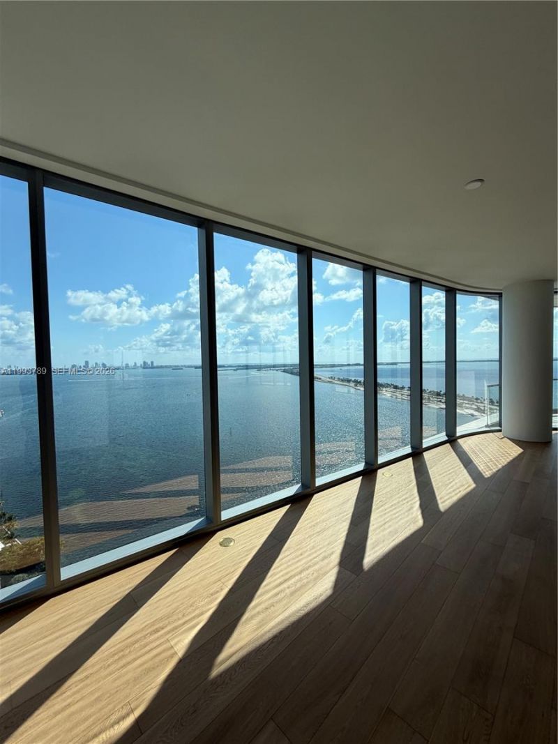 175 SE 25th Rd , Unit 2101, Miami, FL 33129 Photo