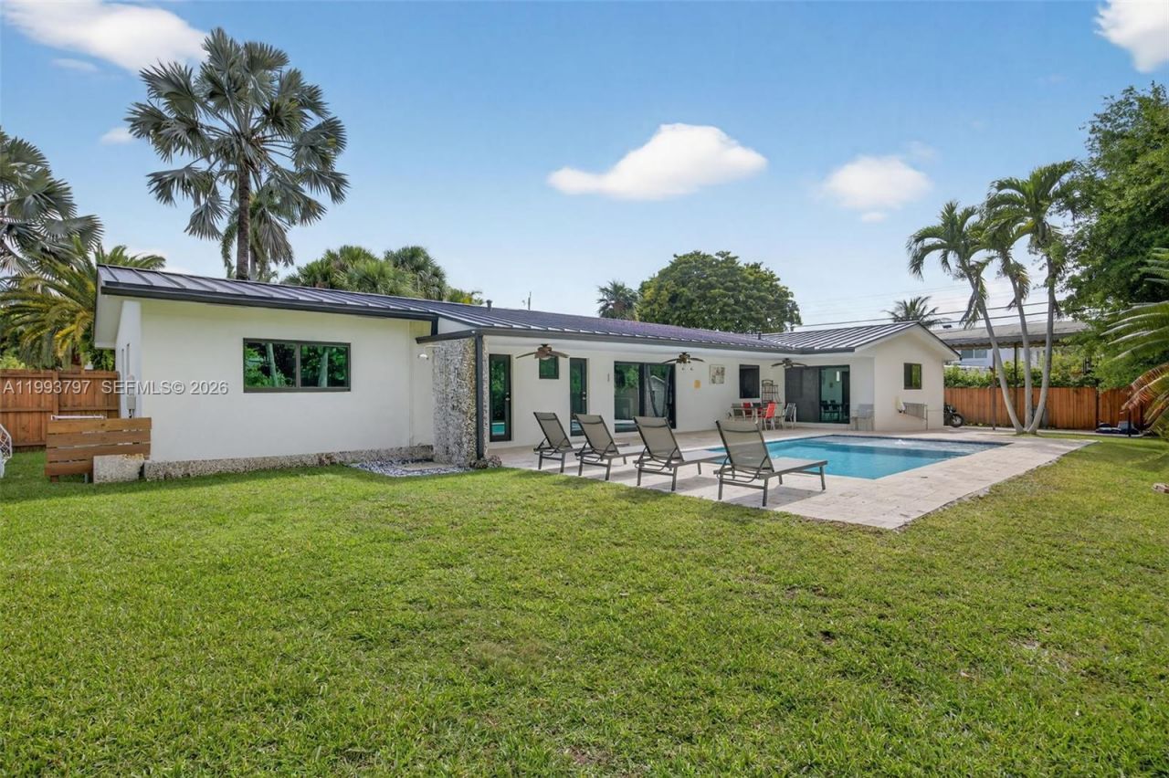 8125 SW 184th Ter , Cutler Bay, FL 33157 Photo