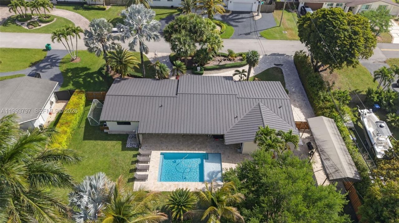 8125 SW 184th Ter , Cutler Bay, FL 33157 Photo