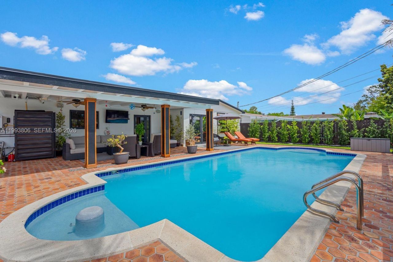 9420 SW 192nd Dr , Cutler Bay, FL 33157 Photo