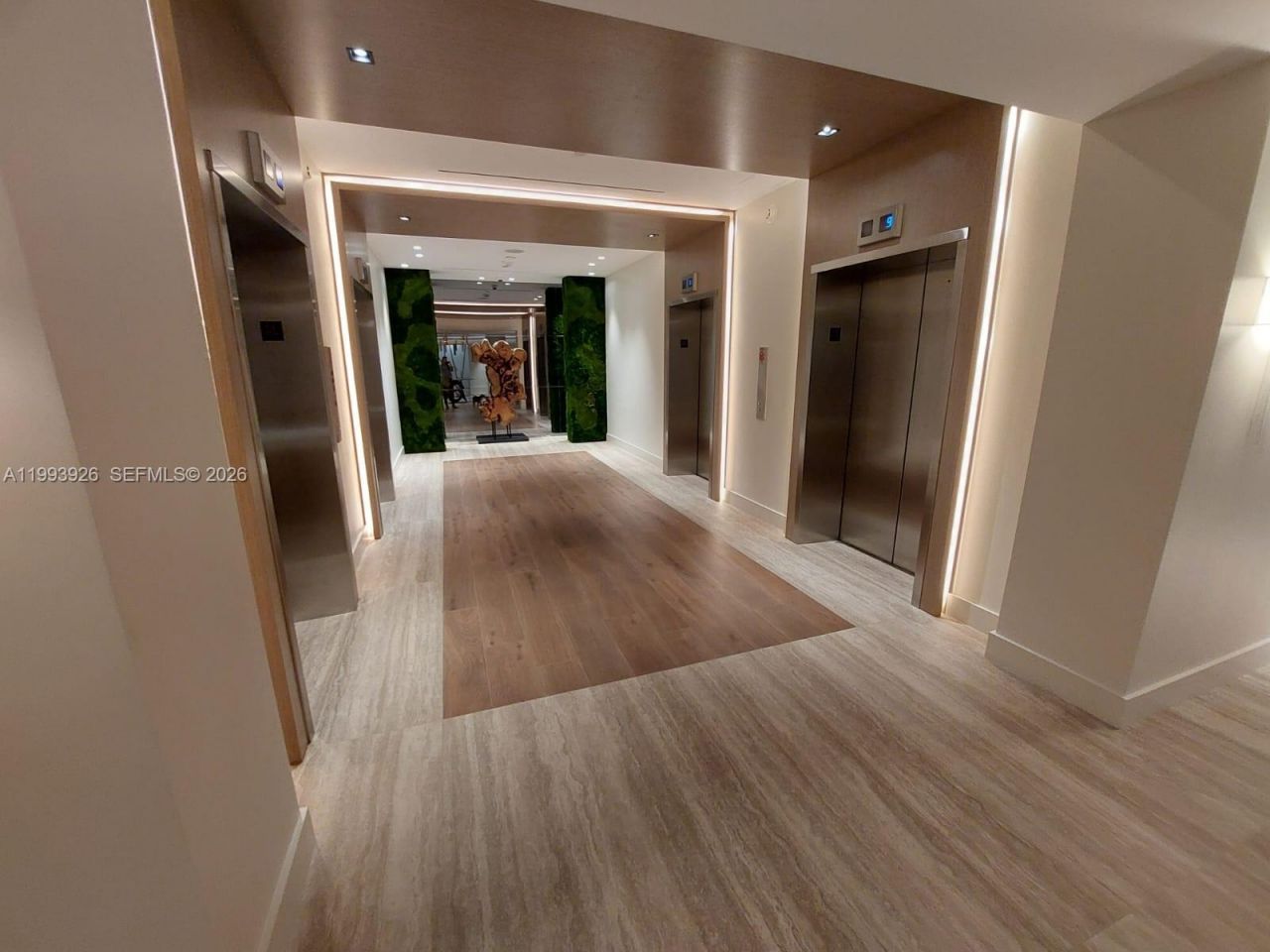 2301 Collins Ave, Unit 439, Miami Beach, FL 33139 Photo