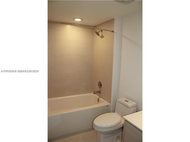 4250 Biscayne Blvd , Unit 815, Miami, FL 33137 Photo