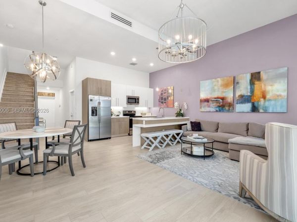 4444 NW 8th Ct , Plantation, FL 33317