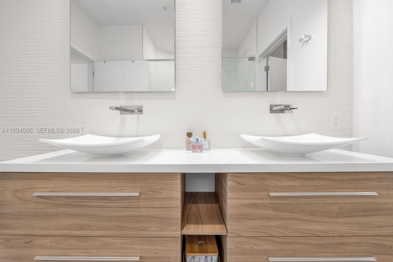 4444 NW 8th Ct , Plantation, FL 33317 Photo