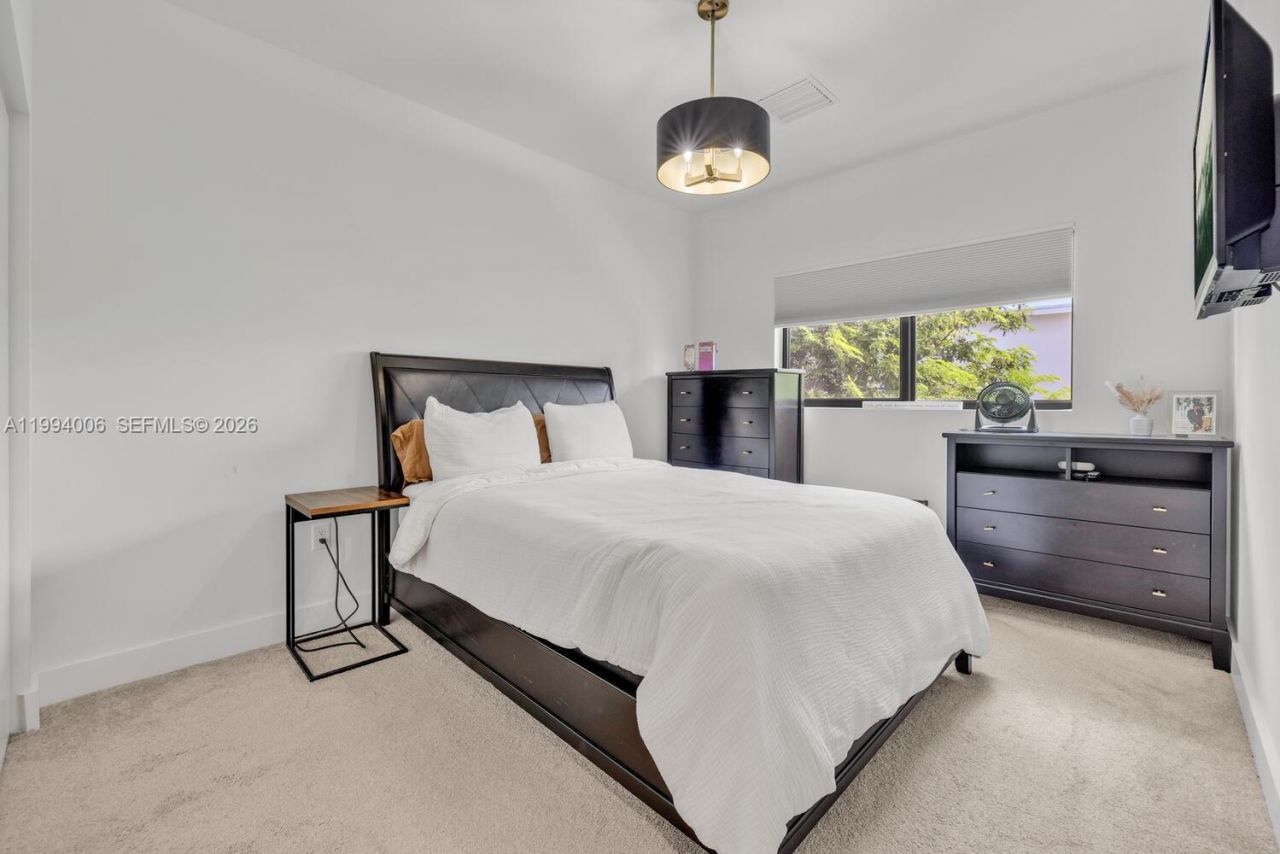 4444 NW 8th Ct , Plantation, FL 33317 Photo