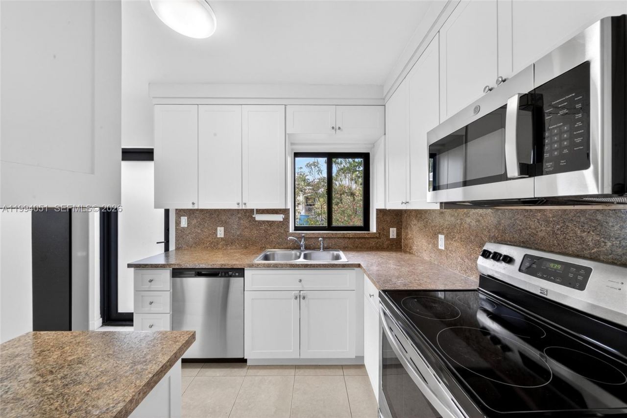 3255 SW 60th Ave , Miami, FL 33155 Photo