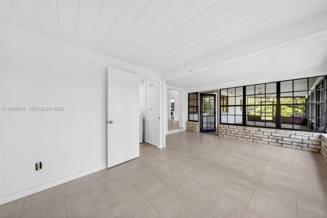 3255 SW 60th Ave , Miami, FL 33155 Photo