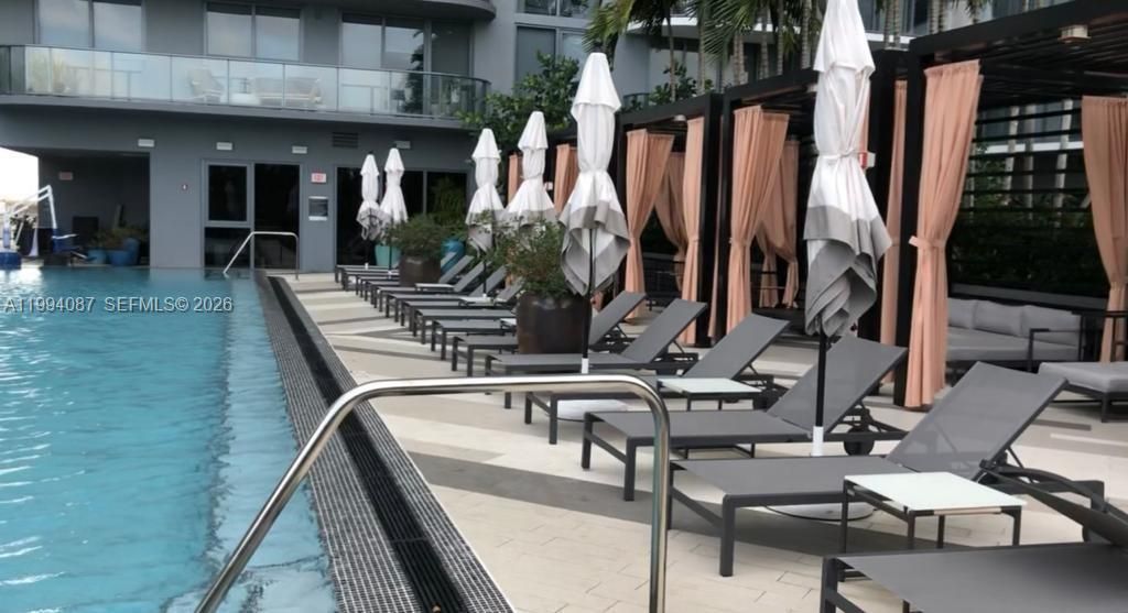 121 NE 34th St, Unit 807, Miami, FL 33137 Photo