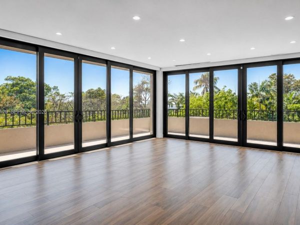 151 Crandon Blvd, Unit 345, Key Biscayne, FL 33149
