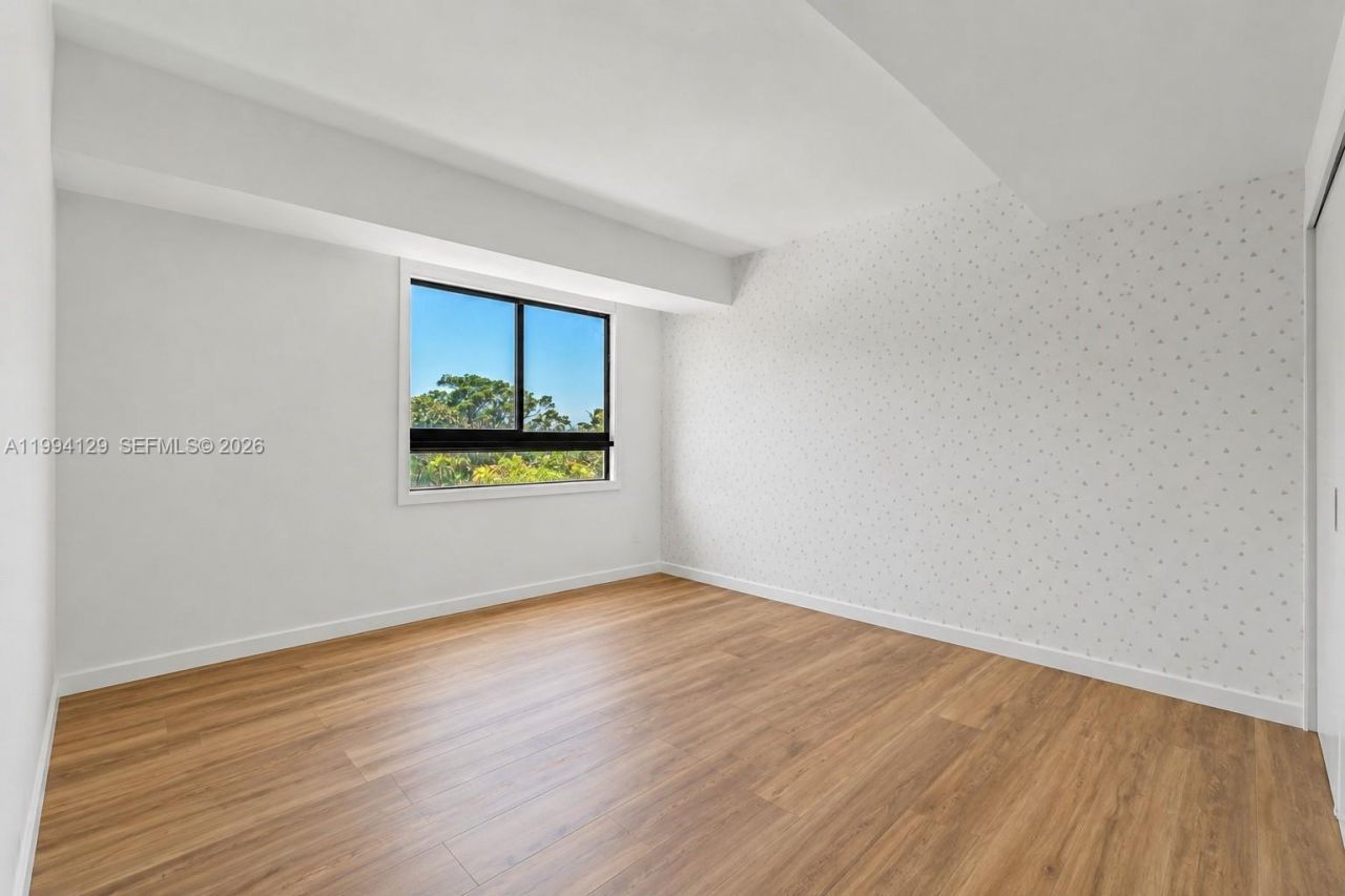 151 Crandon Blvd, Unit 345, Key Biscayne, FL 33149 Photo