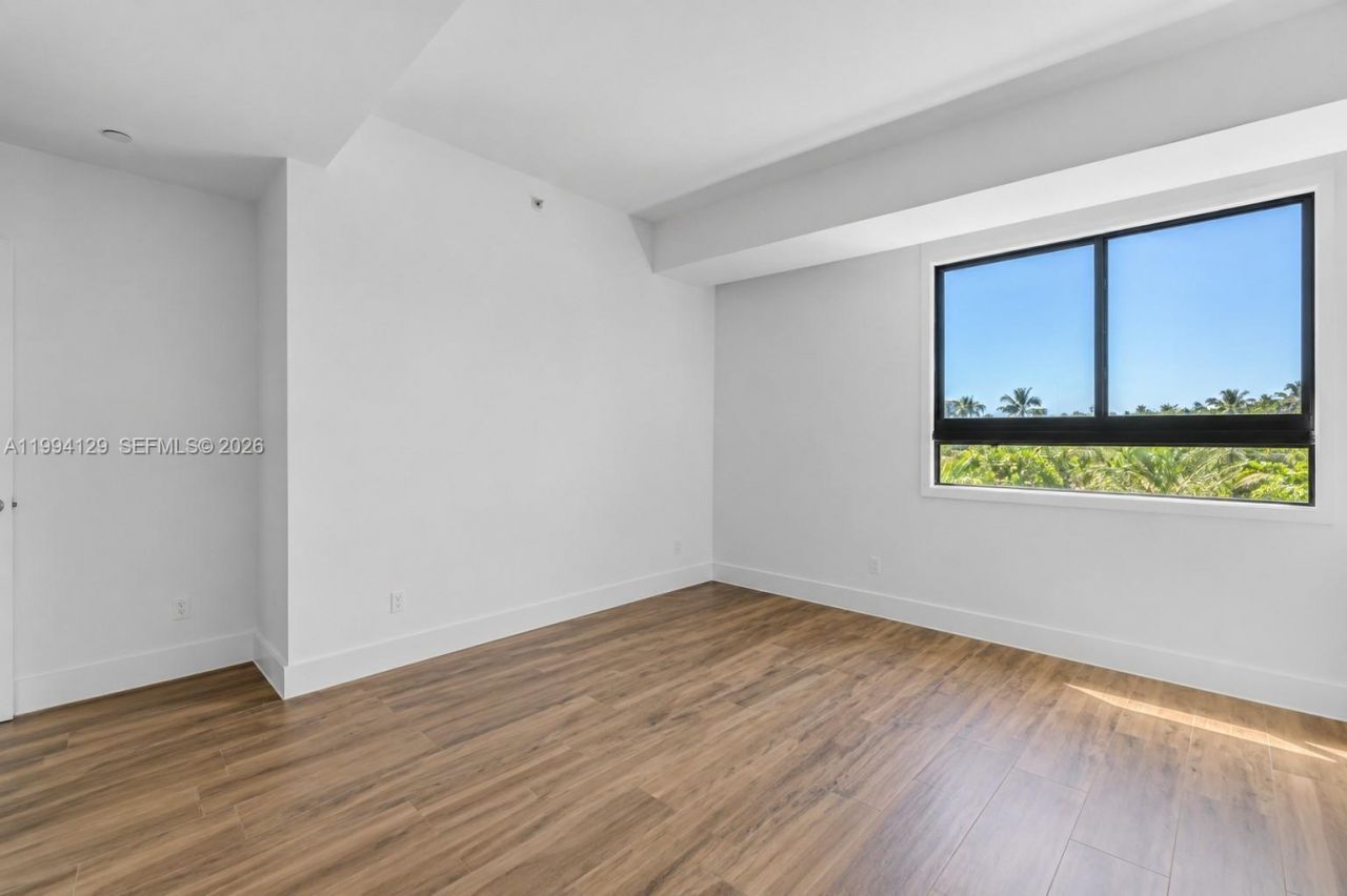 151 Crandon Blvd, Unit 345, Key Biscayne, FL 33149 Photo