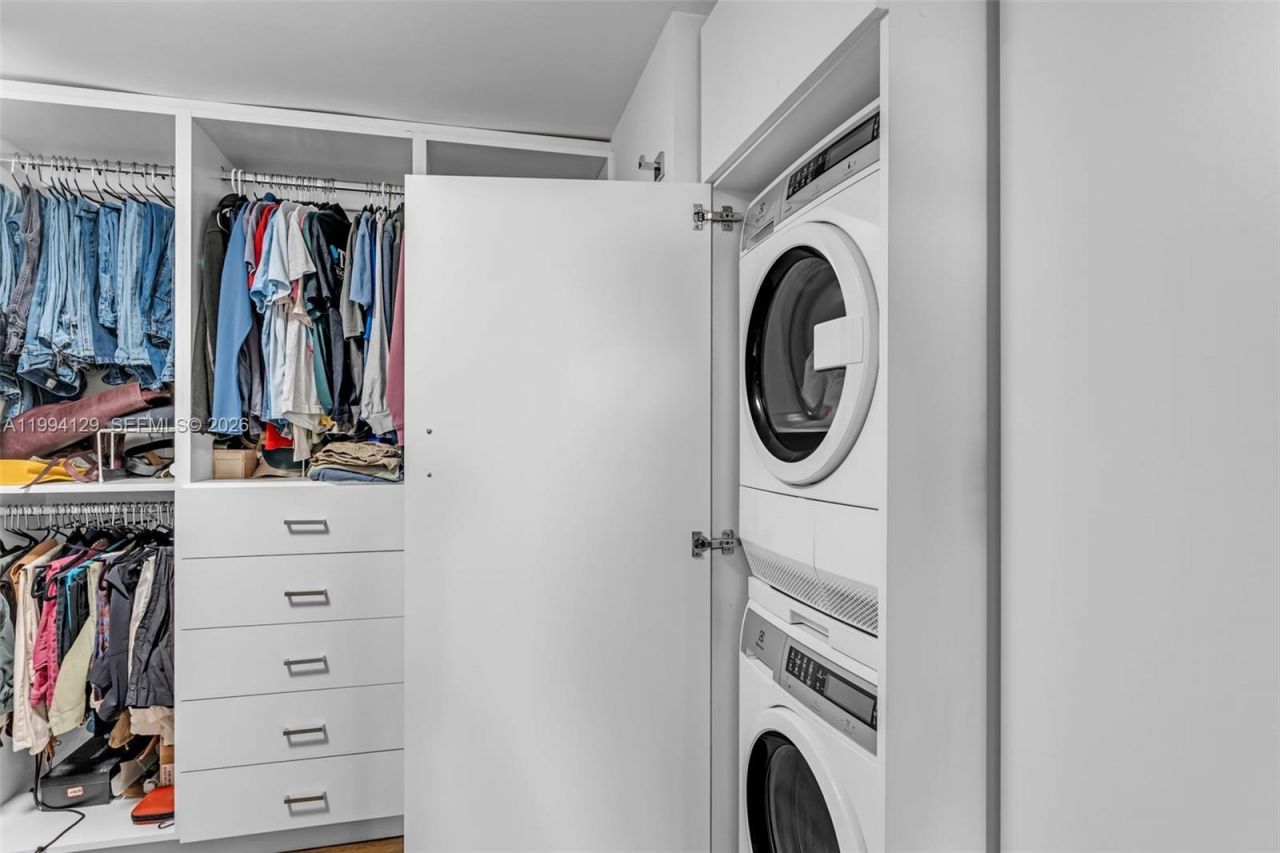 151 Crandon Blvd , Unit 345, Key Biscayne, FL 33149 Photo