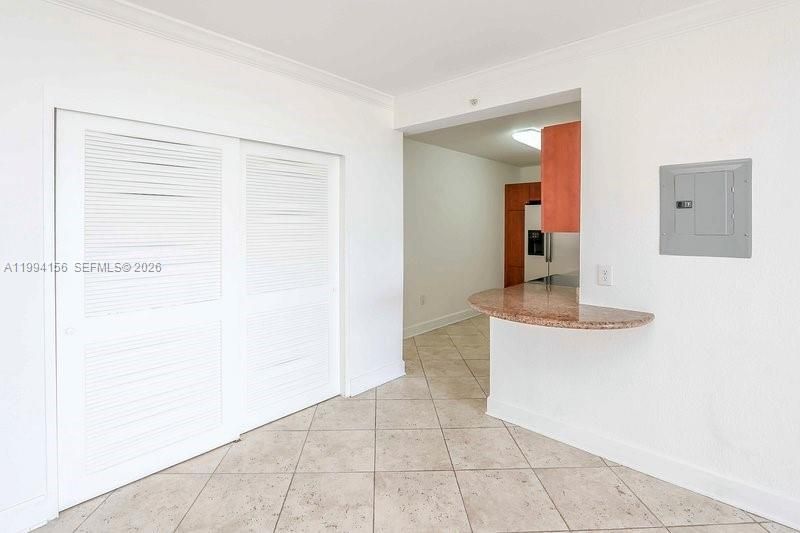 401 69th St , Unit 505, Miami Beach, FL 33141 Photo