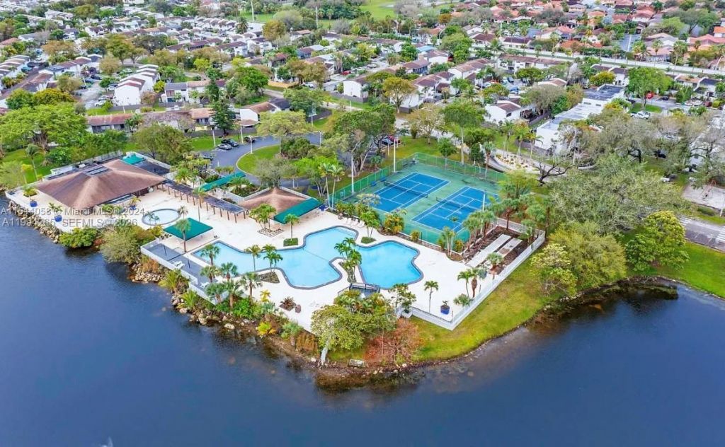 7104 SW 113th Ave, Miami, FL 33173 Photo