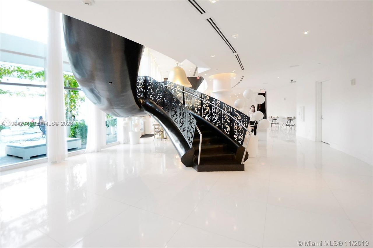 1100 West Ave , Unit 1020, Miami Beach, FL 33139 Photo