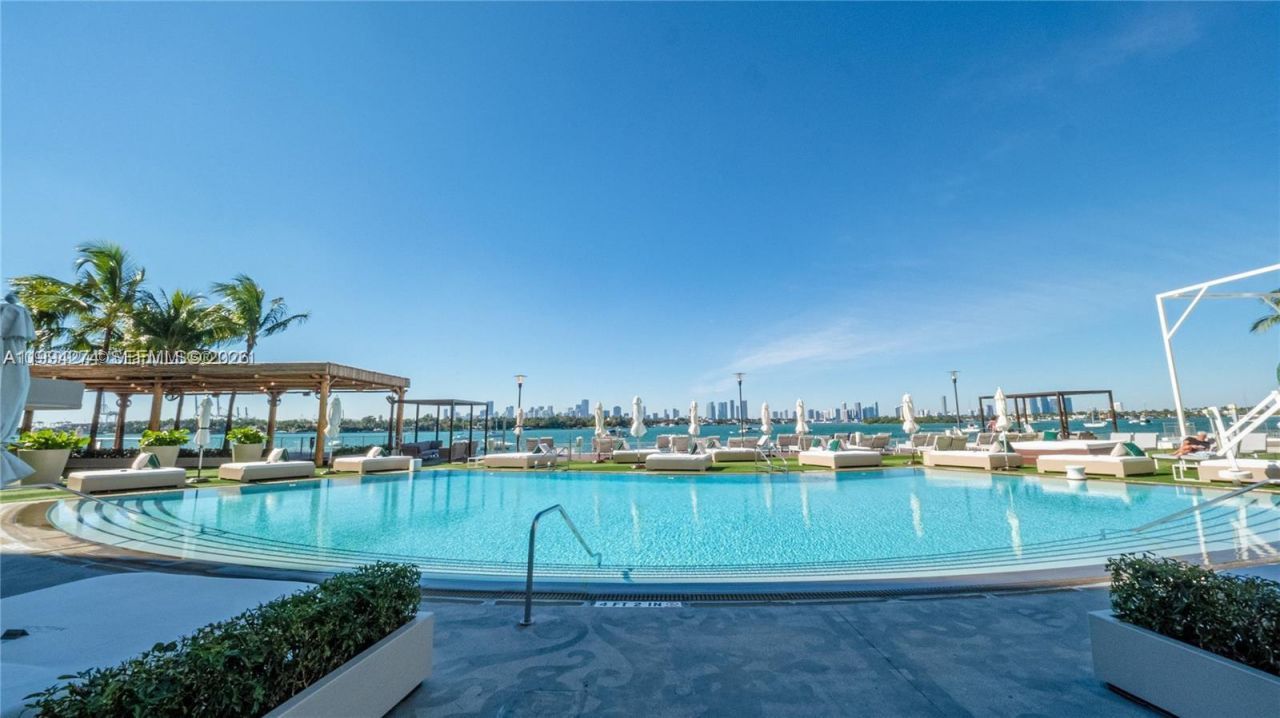 1100 West Ave , Unit 1020, Miami Beach, FL 33139 Photo