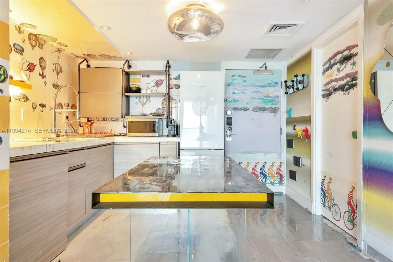 1100 West Ave , Unit 1020, Miami Beach, FL 33139 Photo