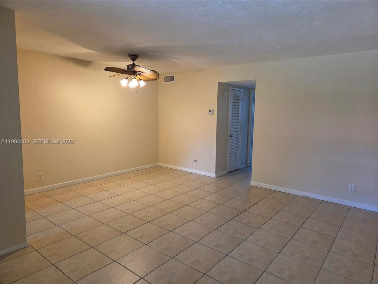 250 Layne Blvd, Unit 105, Hallandale Beach, FL 33009 Photo