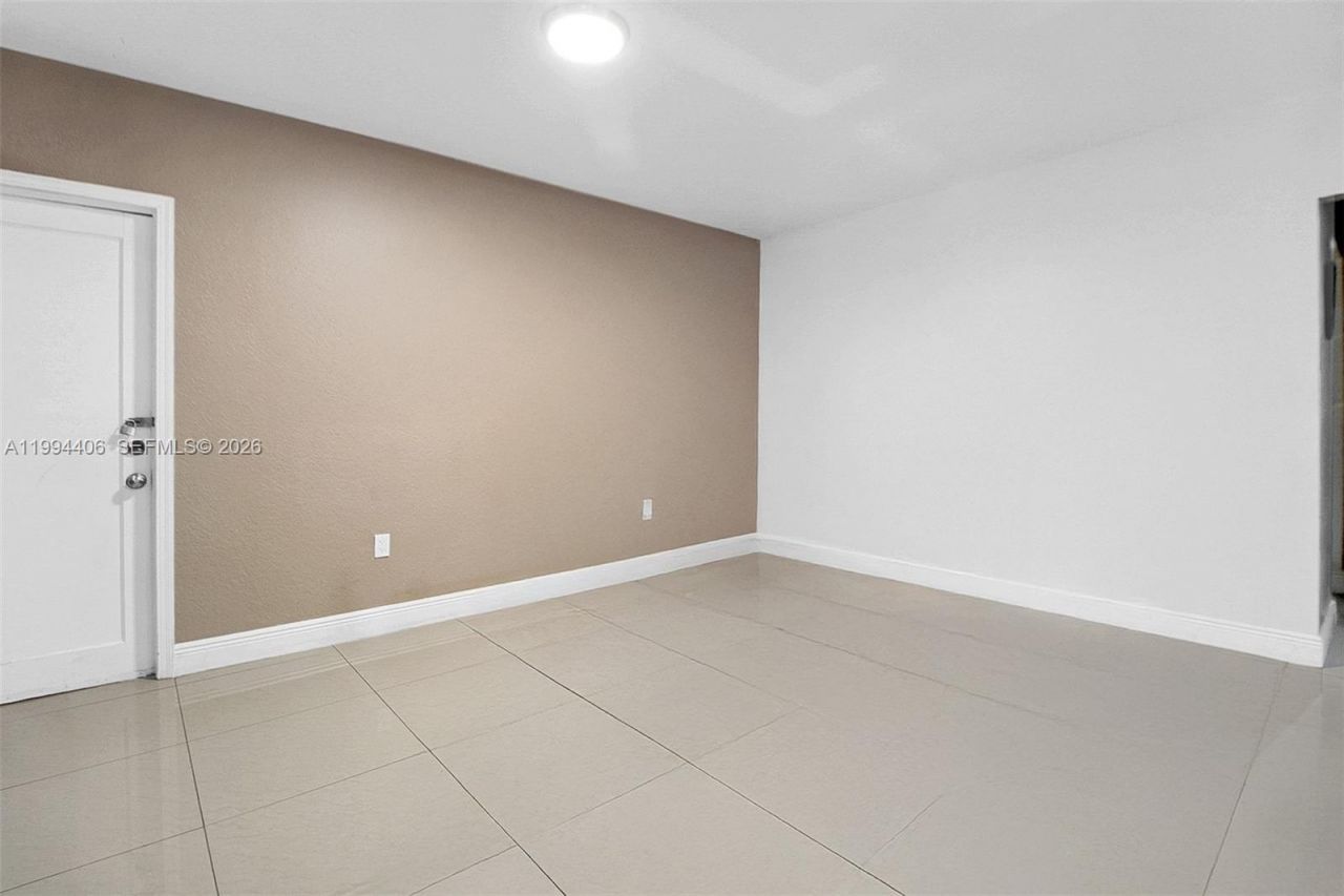 12901 NW Miami Ct , Miami, FL 33168 Photo