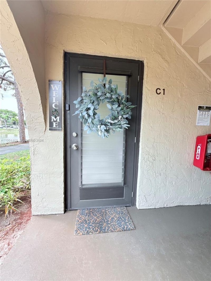 340 Pine Ridge Cir, Unit C-1, Greenacres, FL 33463 Photo