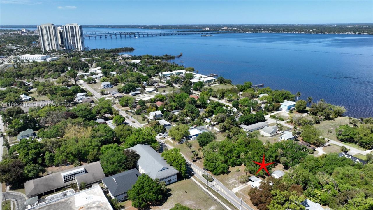 3381 Edgewood Ave. , Fort Myers, FL 33916 Photo