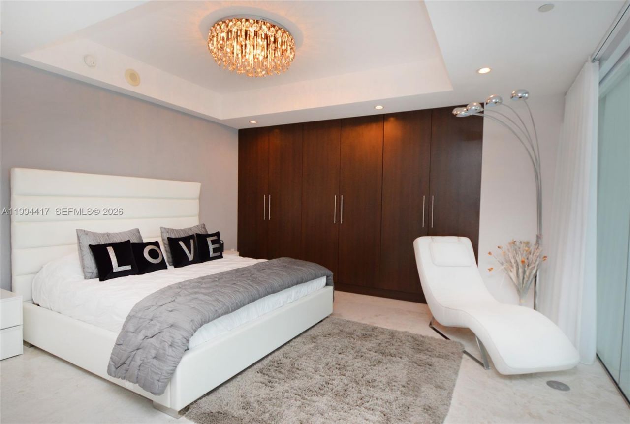 1100 Biscayne Blvd , Unit 6104, Miami, FL 33132 Photo