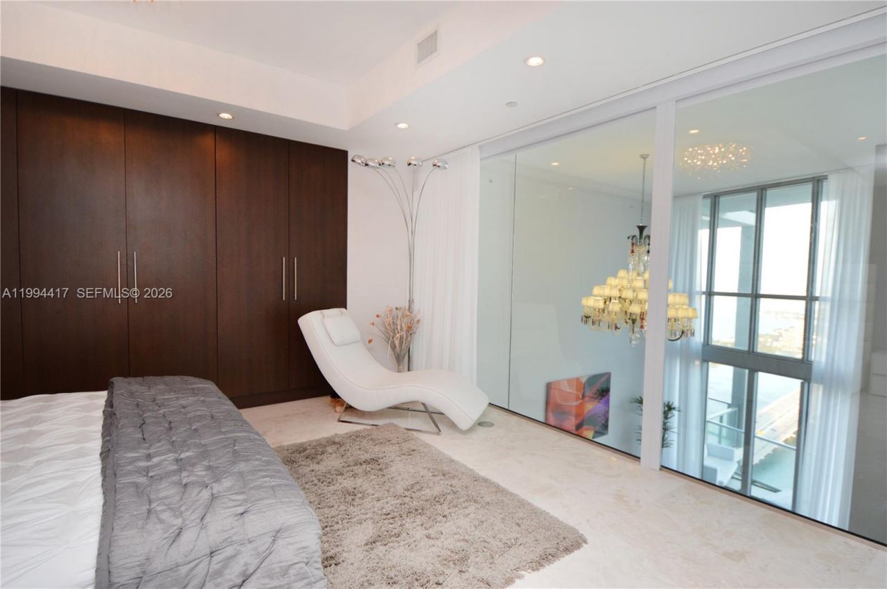 1100 Biscayne Blvd , Unit 6104, Miami, FL 33132 Photo