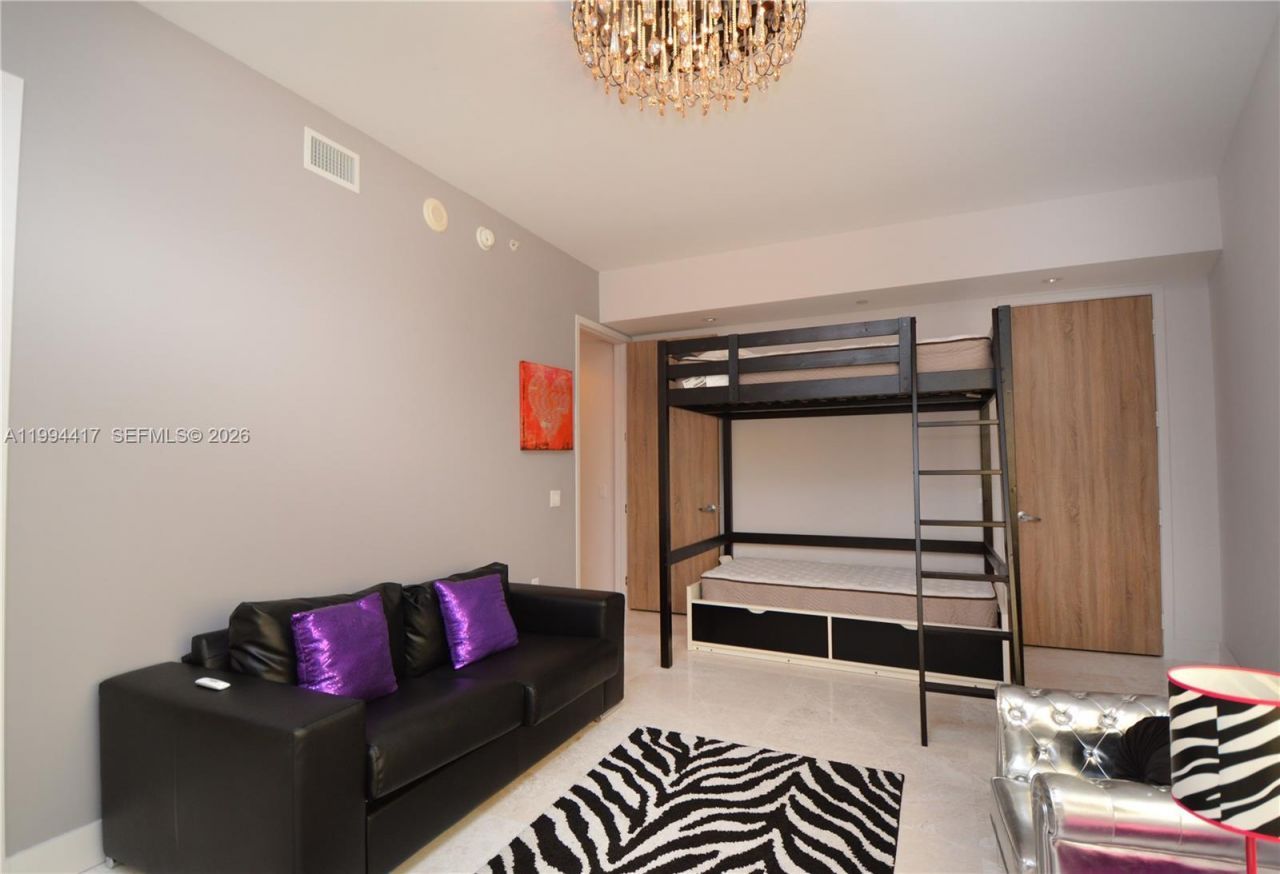 1100 Biscayne Blvd , Unit 6104, Miami, FL 33132 Photo