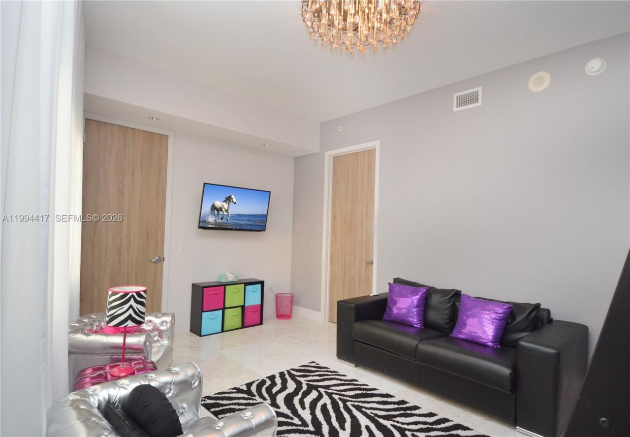 1100 Biscayne Blvd , Unit 6104, Miami, FL 33132 Photo