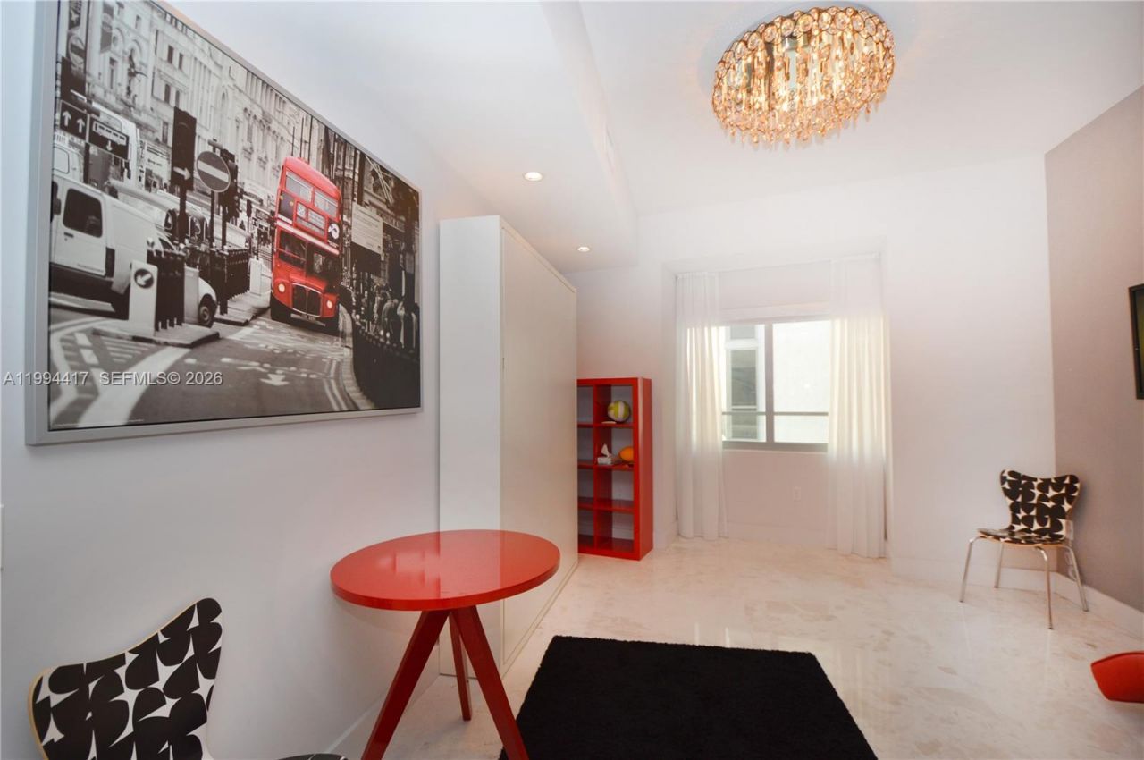 1100 Biscayne Blvd , Unit 6104, Miami, FL 33132 Photo