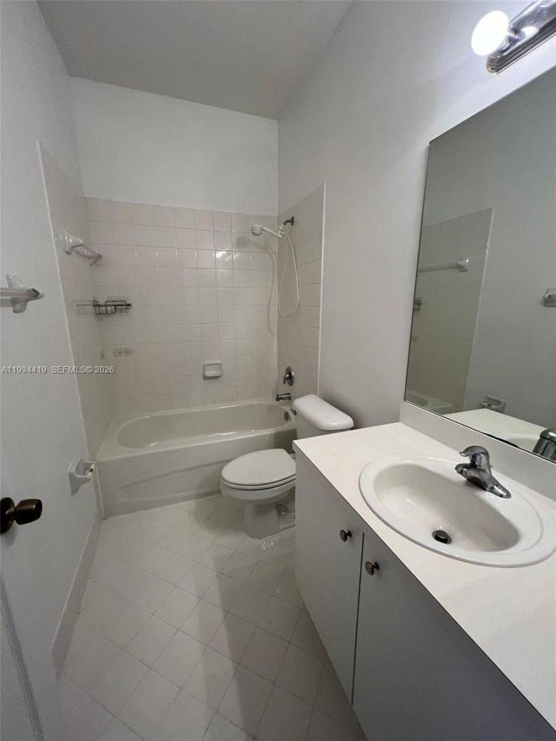 9363 SW 219th St , Cutler Bay, FL 33190 Photo