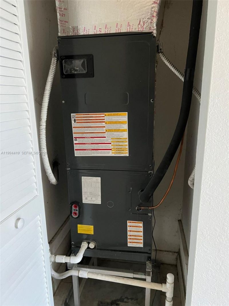 9363 SW 219th St , Cutler Bay, FL 33190 Photo