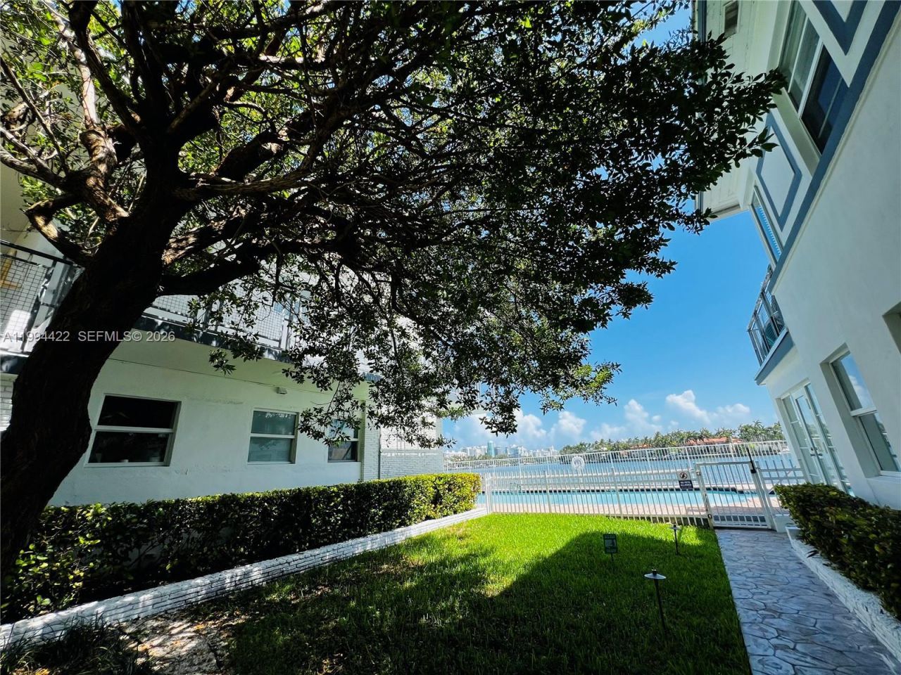 946 Bay Dr , Unit 4, Miami Beach, FL 33141 Photo