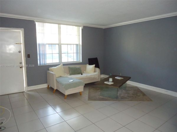 1790 79th St Cswy, Unit B108, North Bay Village, FL 33141