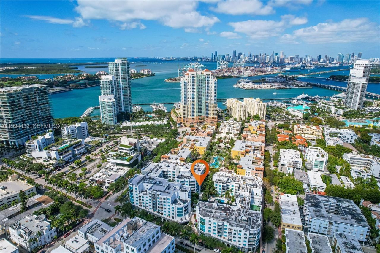 110 Washington Ave , Unit 1712, Miami Beach, FL 33139 Photo