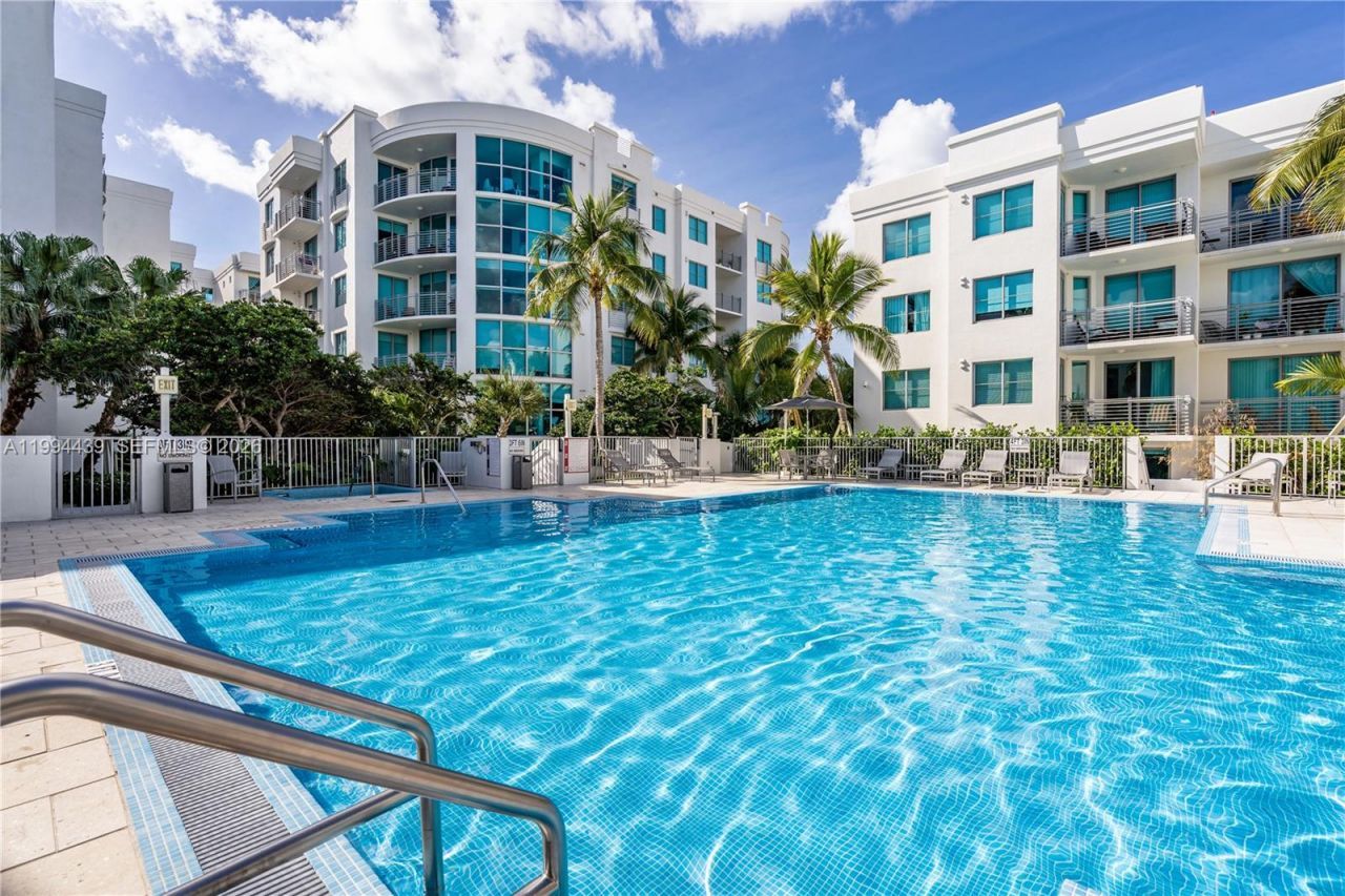 110 Washington Ave , Unit 1712, Miami Beach, FL 33139 Photo
